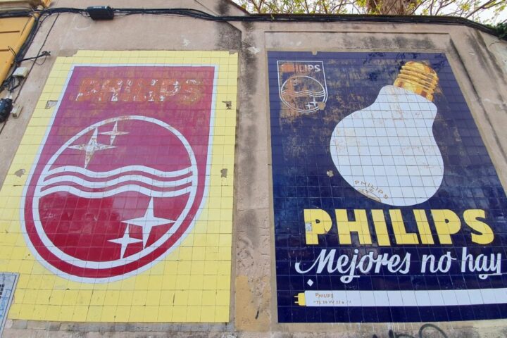 1018 Retols comercials historics scaled 1