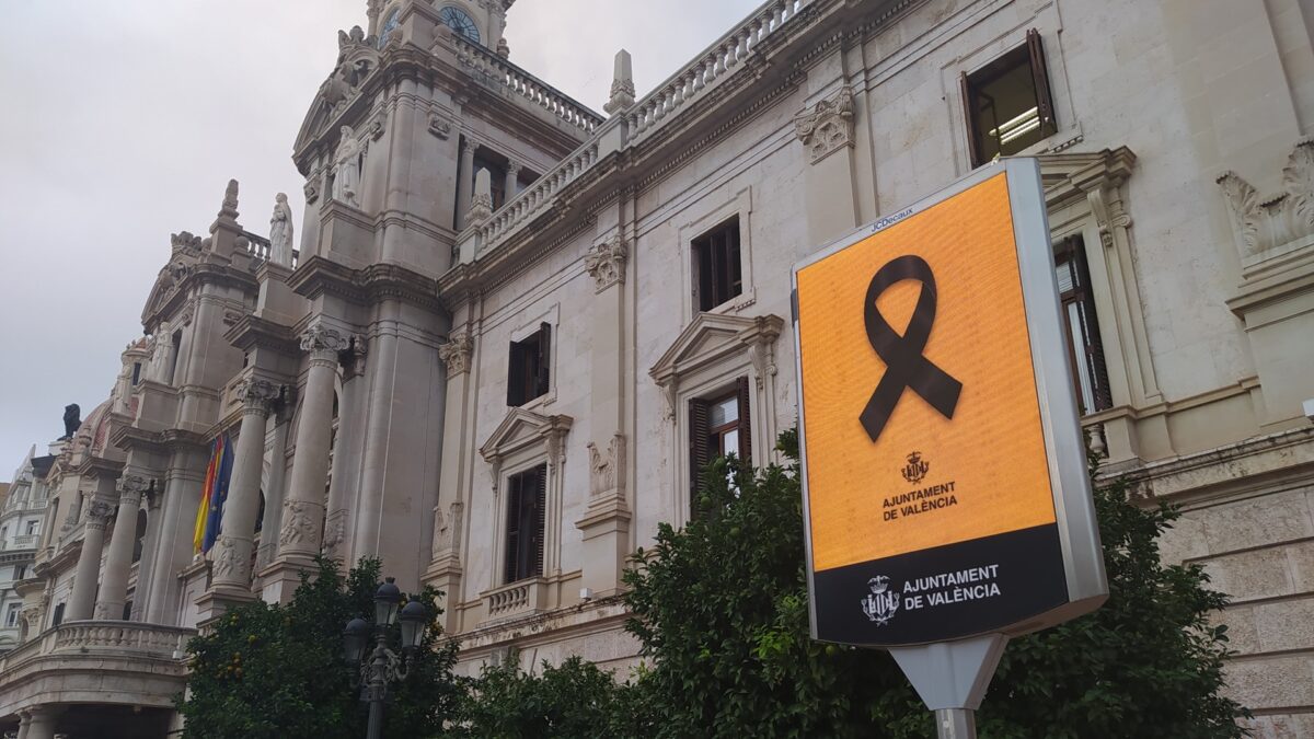 Valencia declara el 29 de octubre día de luto oficial en recuerdo de las víctimas de la DANA 1 Dol per DANA 2 scaled 1