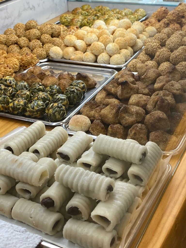 Los dulces de Todos los Santos ponen en valor la repostería tradicional valenciana 4 Dulces de Todos los Santos 2 1