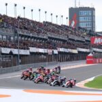 21.07.27 Gran Premio salida MotoGP publico scaled 1