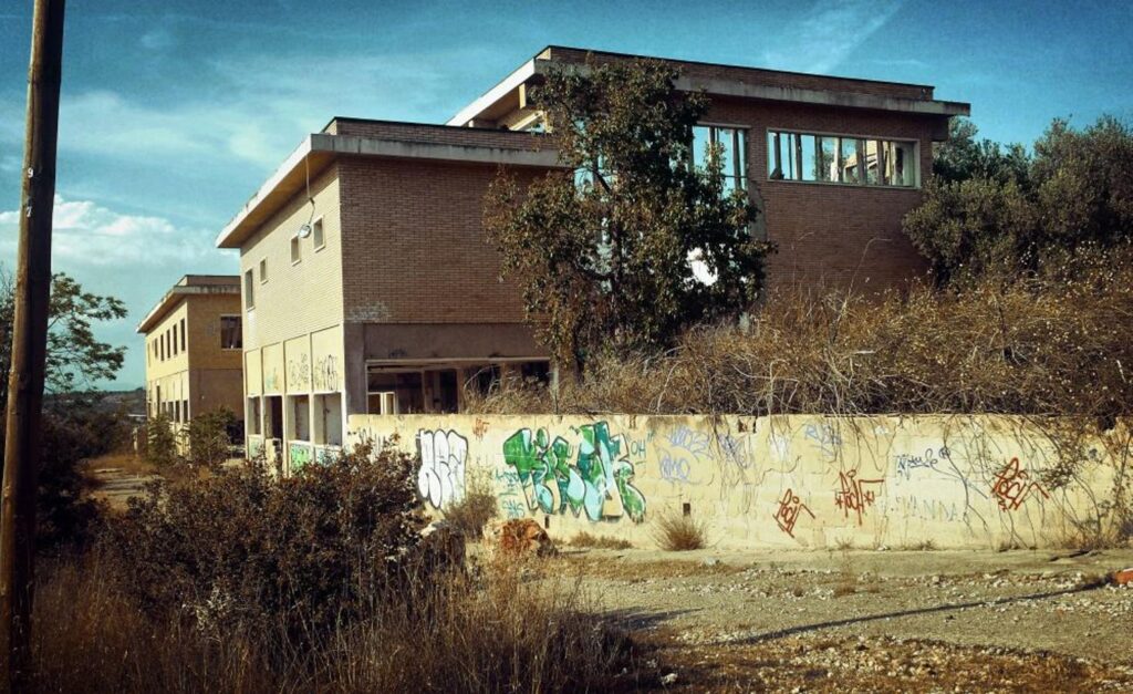 El psiquiatrico de Cheste: sombras, abandono y un silencio que duele | Valencia Prohibida 3 78647119 2210088329092044 4469449861363662848 n