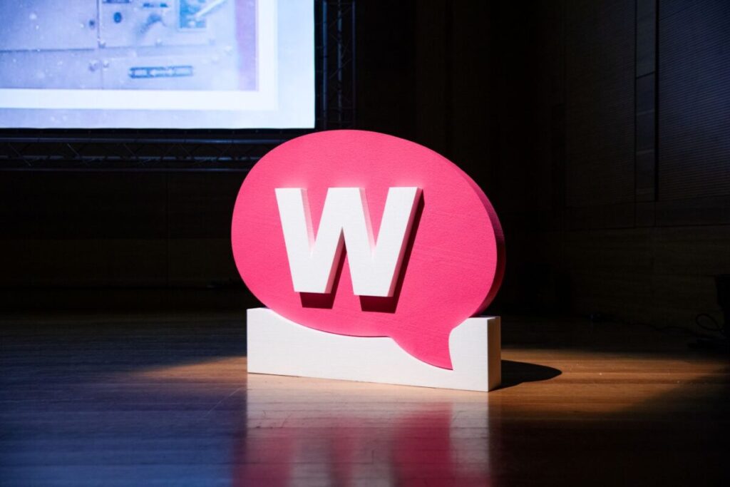 AxTodas by Womenalia 3 scaled 1