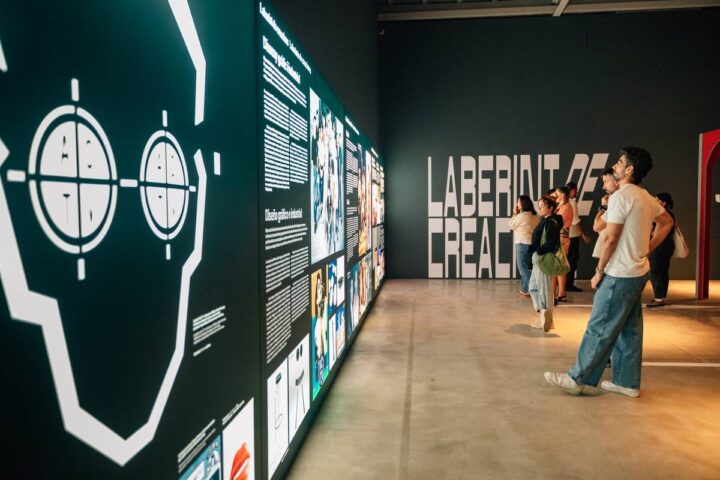 BOMBAS GENS La Ruta Imagenes iniciales Agencia Districte Patricia Vargas 54