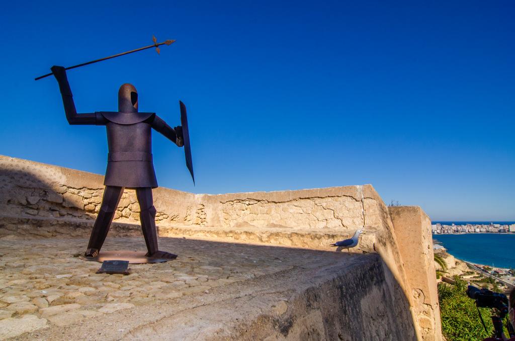 Castillo de Santa Barbara de Alicante historia leyendas y guia completa para tu visita 1