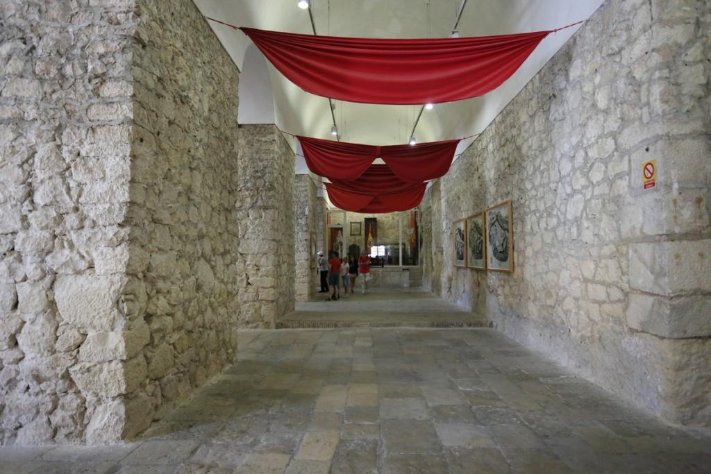 Castillo de Santa Barbara de Alicante historia leyendas y guia completa para tu visita 3