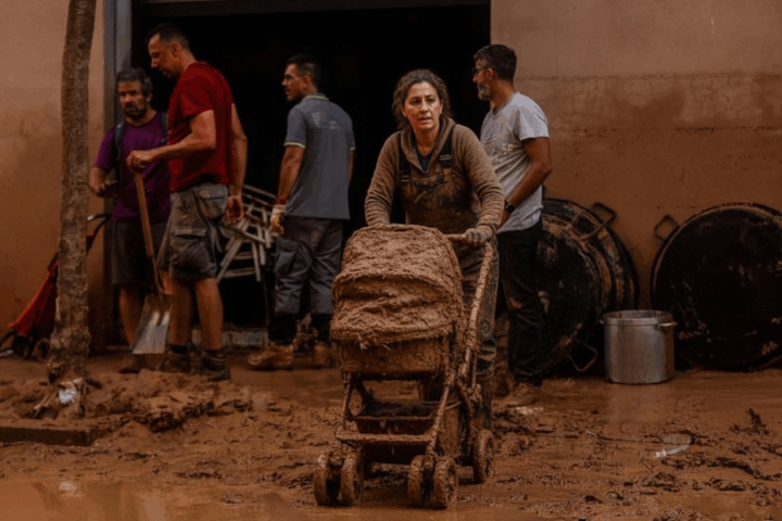 Gemini Generated Image zfrrm3zfrrm3zfrr