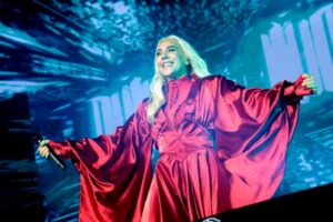 Monica Naranjo Roig Arena 1 696x463 1