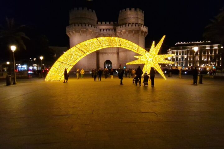 luces de navidad valencia 20251121 184900 1 Mediana