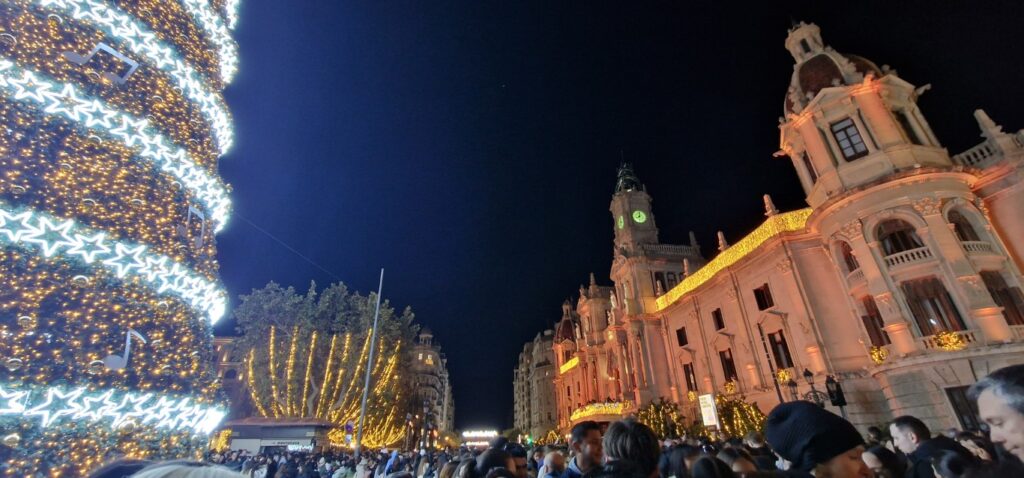 luces de navidad valencia 20251121 184900 6 Mediana