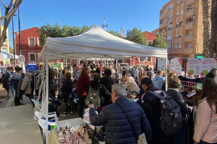 mercado solidario manises 2023