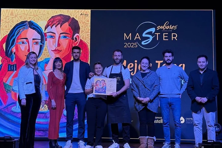 208352635 1200x840 1