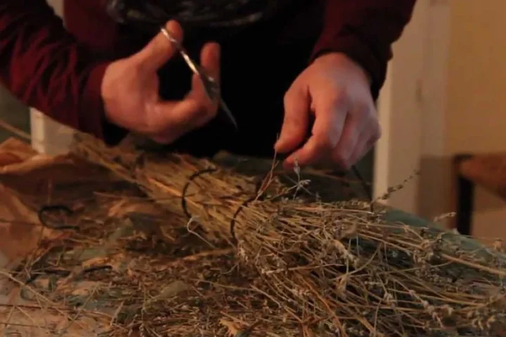 208352640 1200x840 1