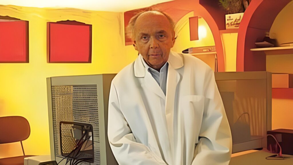 Bozidar Konjevic en su despacho de Torrent Valencia 1