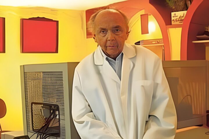 Bozidar Konjevic en su despacho de Torrent Valencia 1