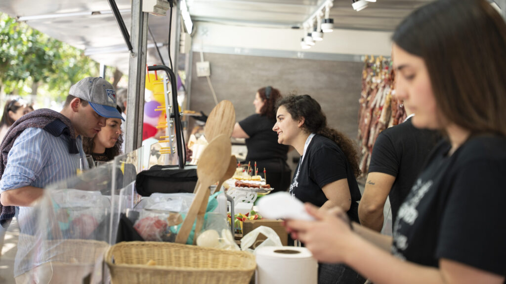 La 36a Mostra de PROAVA se celebrara del 9 al 13 de abril en el Jardin del Turia 2 scaled 1