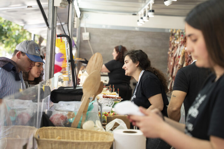 La 36a Mostra de PROAVA se celebrara del 9 al 13 de abril en el Jardin del Turia 2 scaled 1
