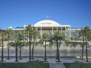 Palau de la Musica a Valencia Mediana