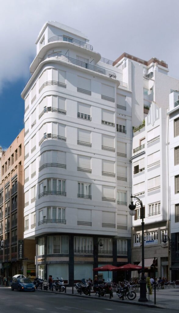 El Edificio Roca, el rascacielos racionalista que cambió la calle San Vicente 2 V VA A10 1 768x1339 1