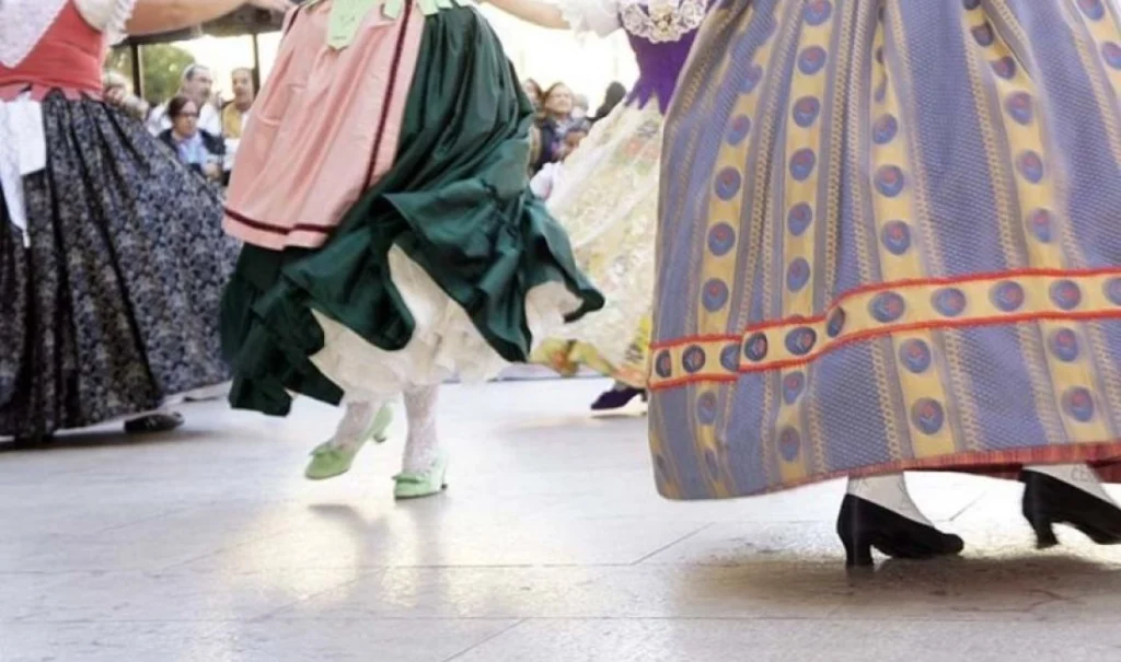 balls al carrer vv 05794 1024 7