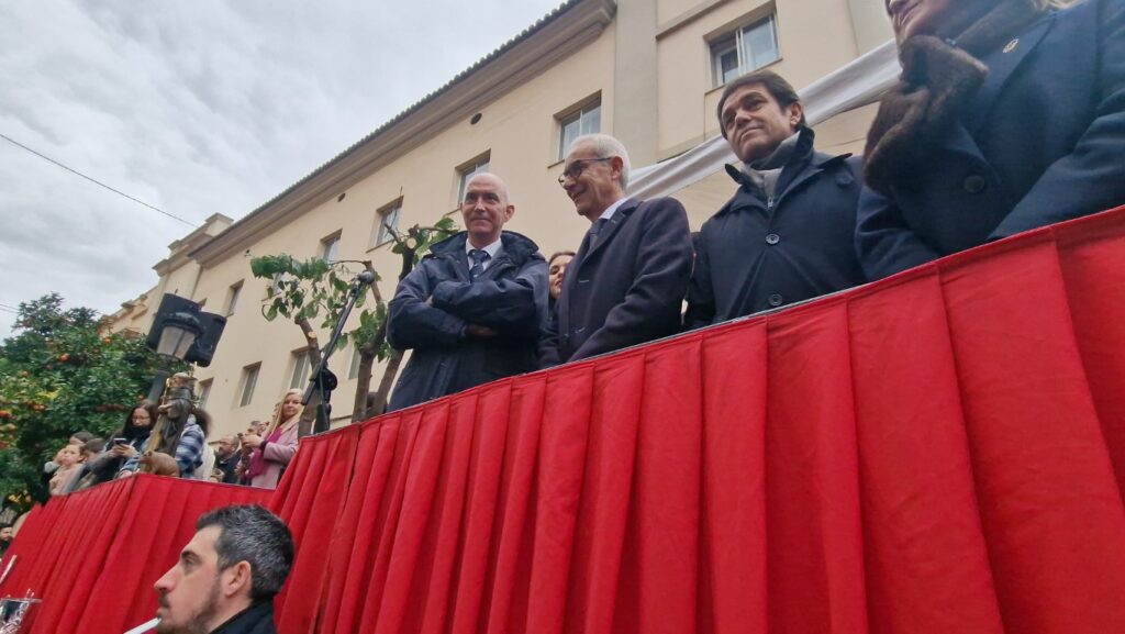 El día en que Valencia vuelve a bendecir a sus animales (y por qué esta edición ha sido especial) 81 bendicion de animales de la calle Sagunto reune a miles de personas en Valencia por San Antonio Abad 20260117 104730 102 Mediana
