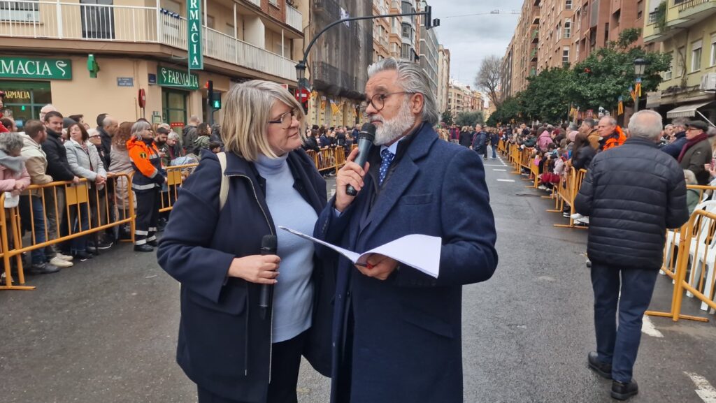 El día en que Valencia vuelve a bendecir a sus animales (y por qué esta edición ha sido especial) 130 bendicion de animales de la calle Sagunto reune a miles de personas en Valencia por San Antonio Abad 20260117 104730 193 Mediana