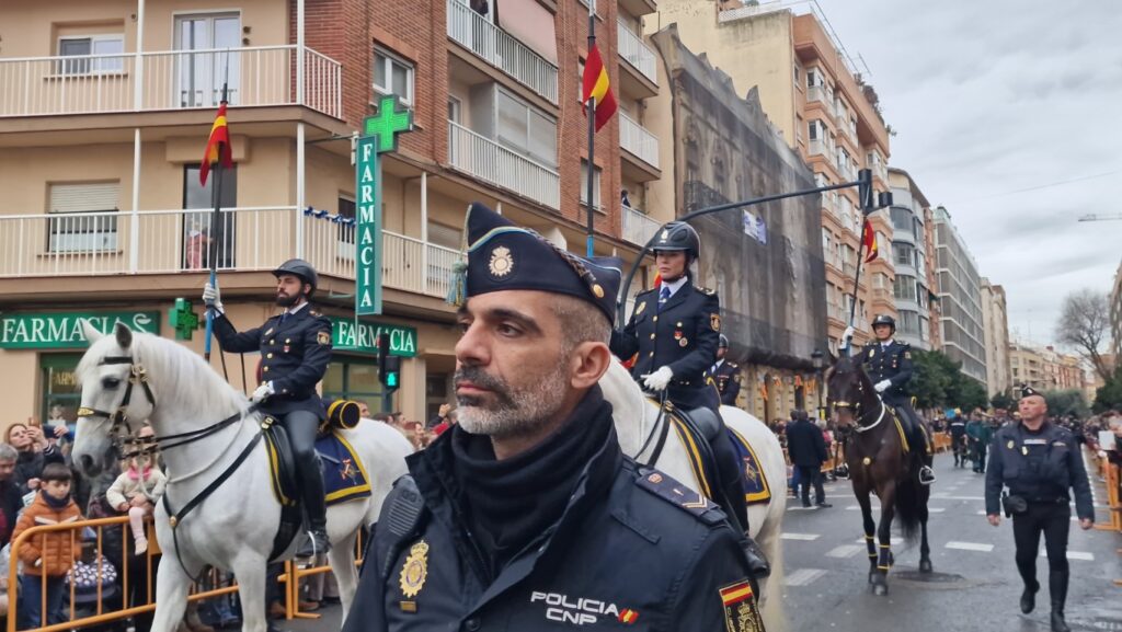 El día en que Valencia vuelve a bendecir a sus animales (y por qué esta edición ha sido especial) 163 bendicion de animales de la calle Sagunto reune a miles de personas en Valencia por San Antonio Abad 20260117 104730 258 Mediana