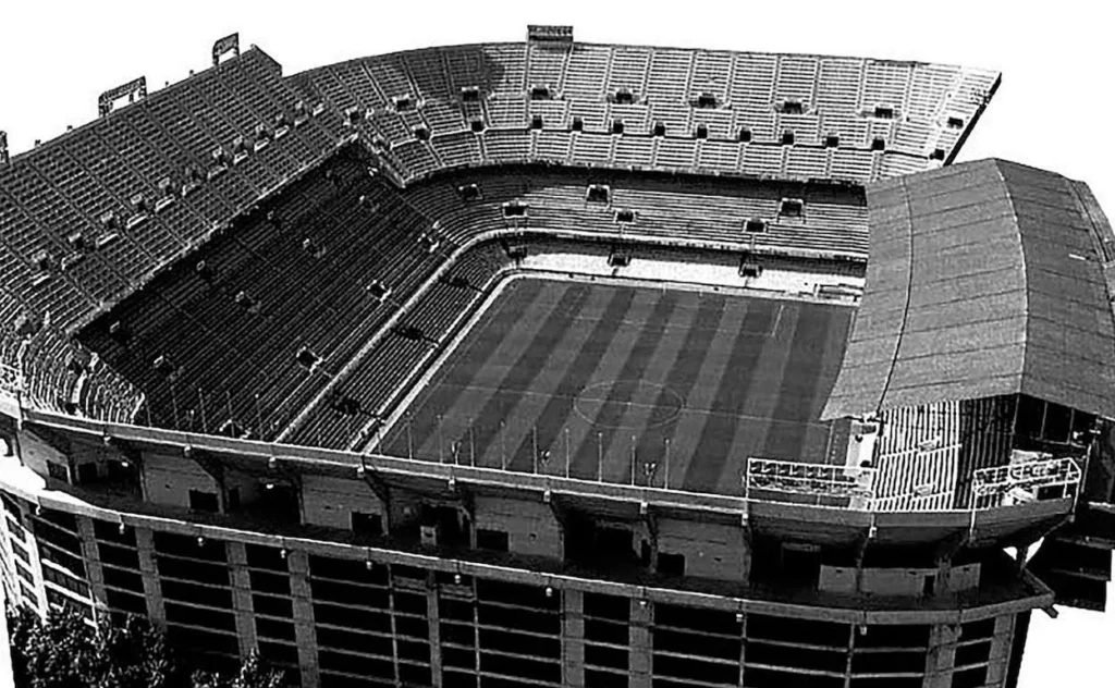 Mestalla: el nacimiento de un estadio que marcó la historia del Valencia CF 6 mestalla kB7 U190190295315dLH 1248x770@Las Provincias