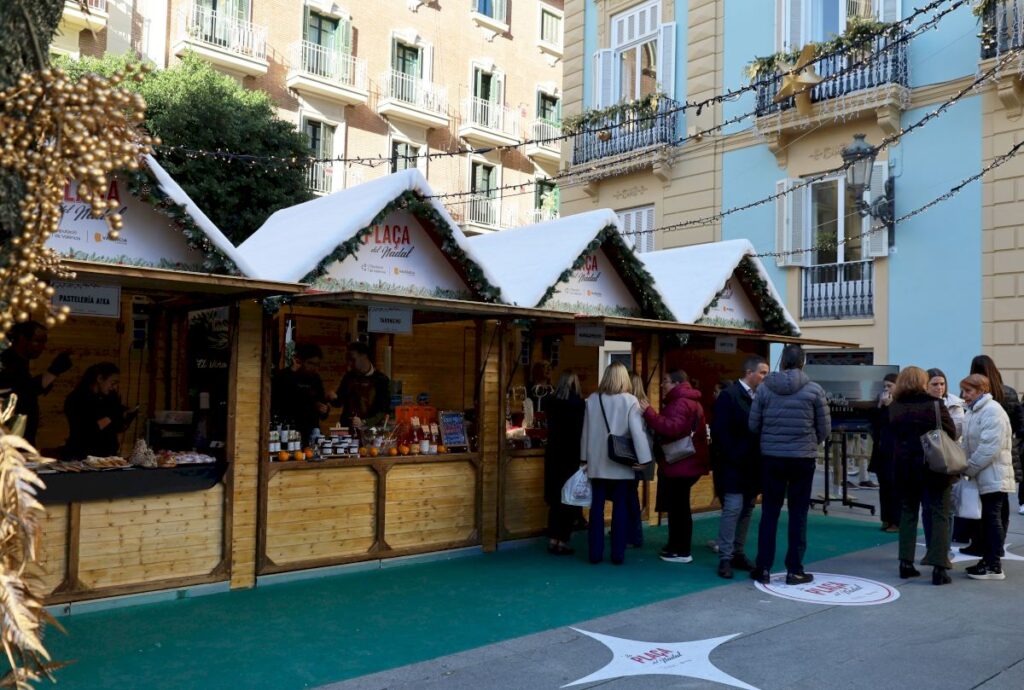 plazade manisesdiputacion arbol de navoidad