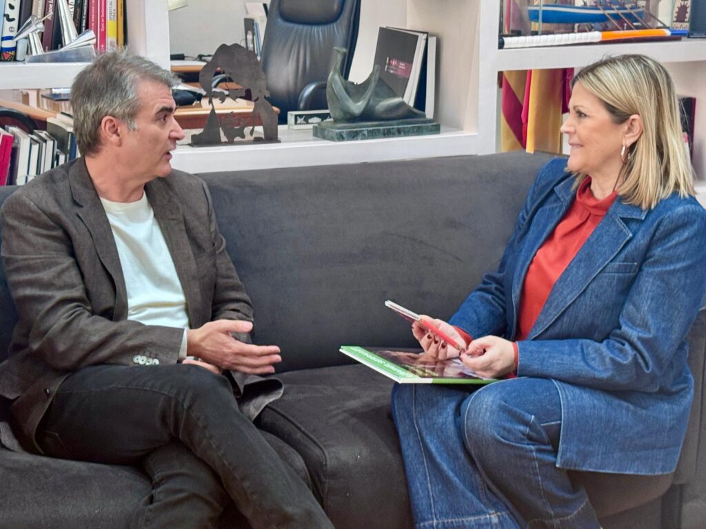 260216 EDUC foto COrti premioGrammy Latino