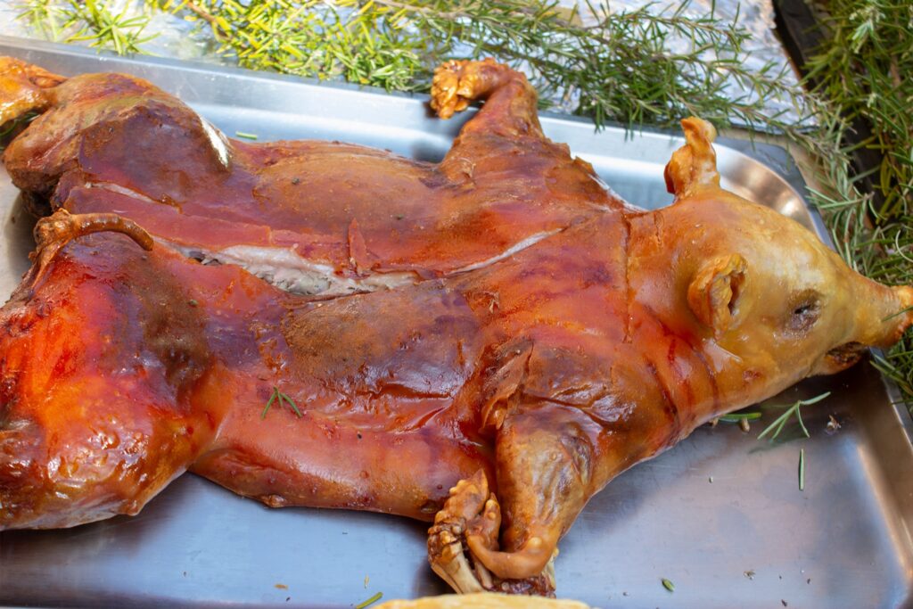 Las Jornadas Gastronómicas de la Matanza arrancan en Serra este lunes 16 de febrero y se prolongarán hasta el 29 de marzo 2 637543984 952189810496016 8075778590275415177 n