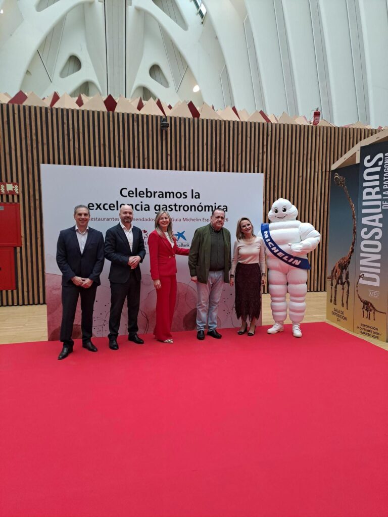 CaixaBank entrega a 60 restaurantes de la Comunitat Valenciana y Region de Murcia 17