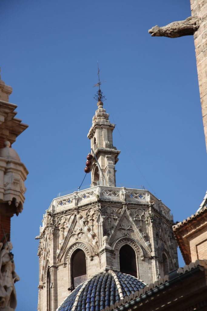 El telegrafo portuario del Micalet el sistema que conecto Valencia con el mar antes del telefono Asi funcionaba tres 3 bolas 1