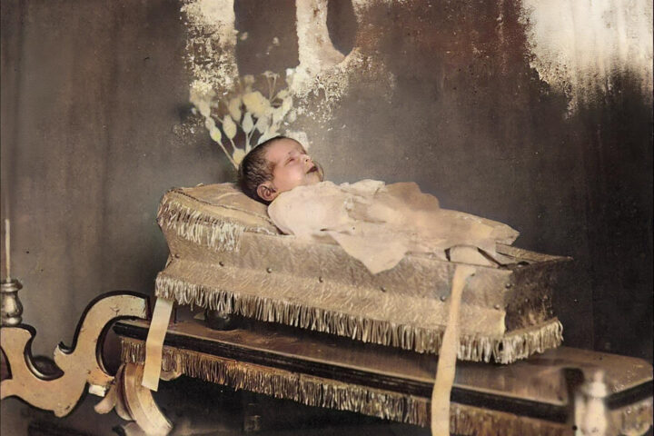 Fotografiar a los muertos cuando Valencia miraba de frente a la muerte 6