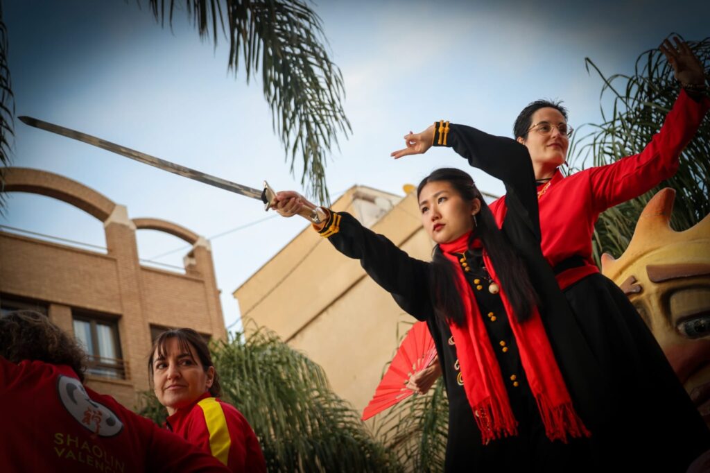 orrent bate records con la cabalgata del Ano Nuevo Chino 2026 6