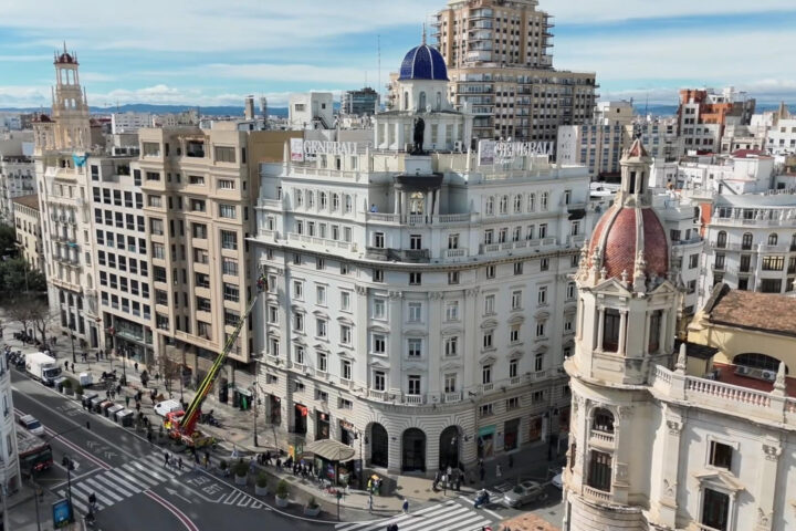 plaza del Ayuntamiento Valencia 5