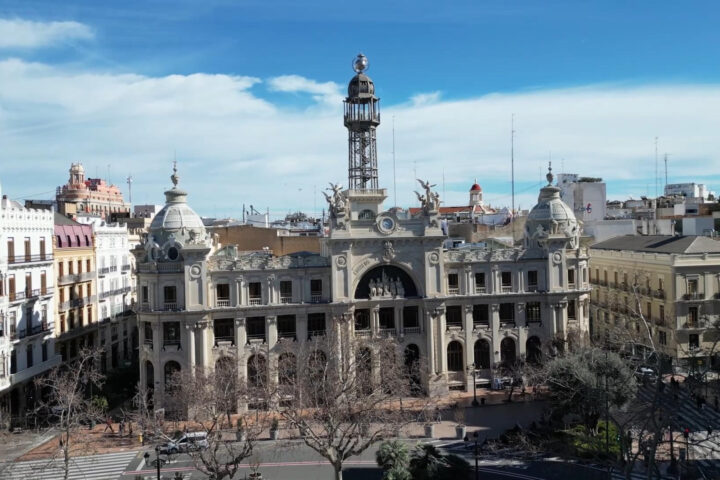 plaza del Ayuntamiento Valencia edificio correos