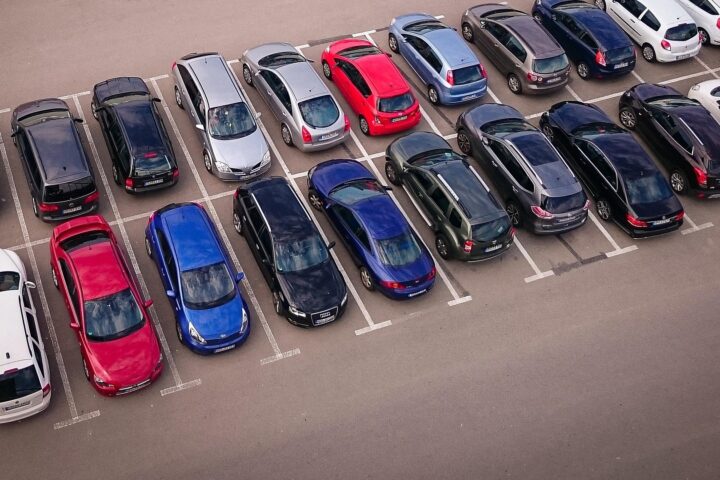 0221 Estacionament cotxes