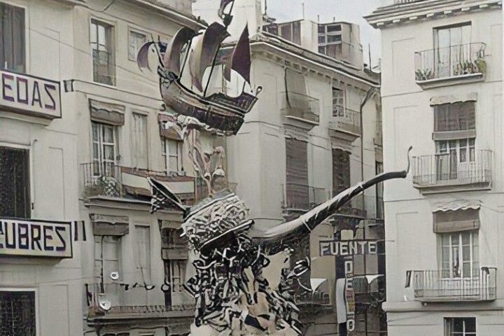 1 Falla de 1943. Foto archivo Falla Merced