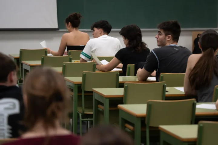 Guia PAU 2026 en Valencia Calendario oficial fechas de notas y fin de la excepcionalidad