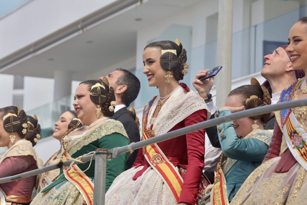 fotografies de la mascleta en Sant Antoni de Portmany Eivissa 10 Mediana