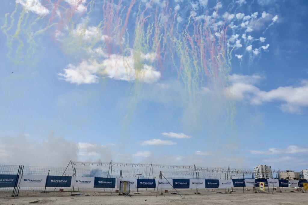 fotografies de la mascleta en Sant Antoni de Portmany Eivissa 21 Mediana