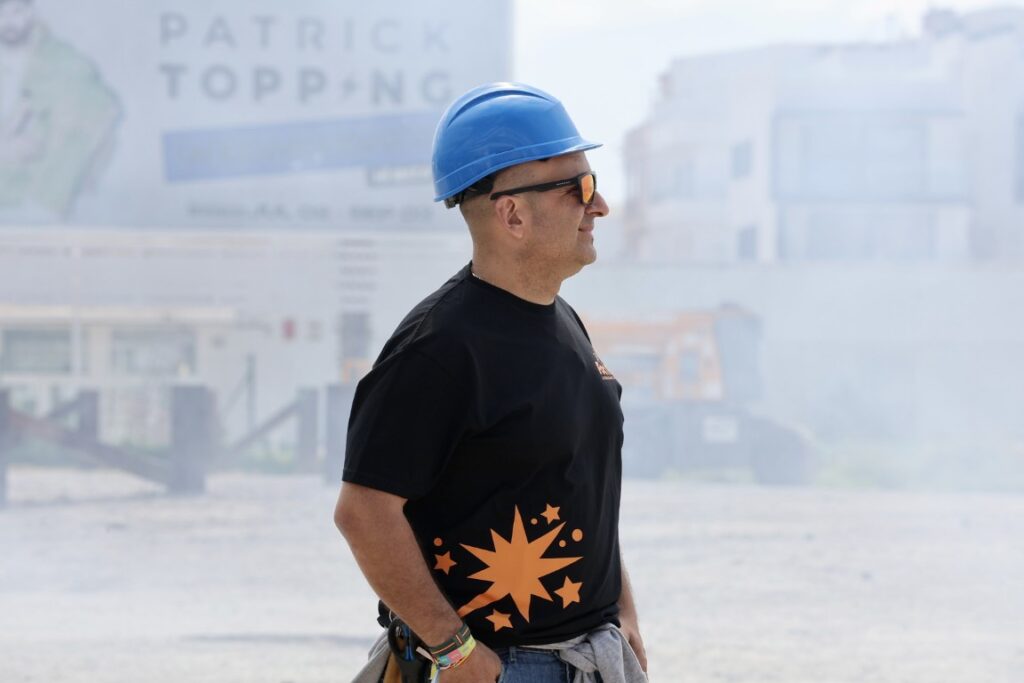 fotografies de la mascleta en Sant Antoni de Portmany Eivissa 9 Mediana