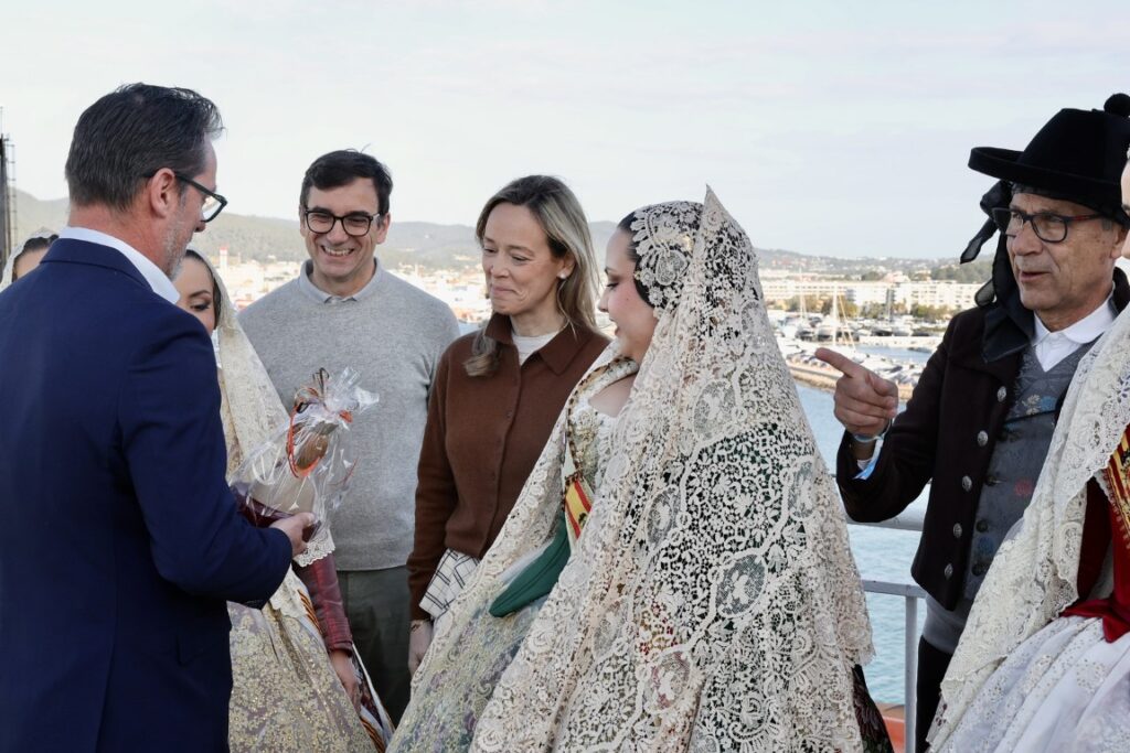fotografies de lofrena a Sant Antoni de Portmany 1 Mediana