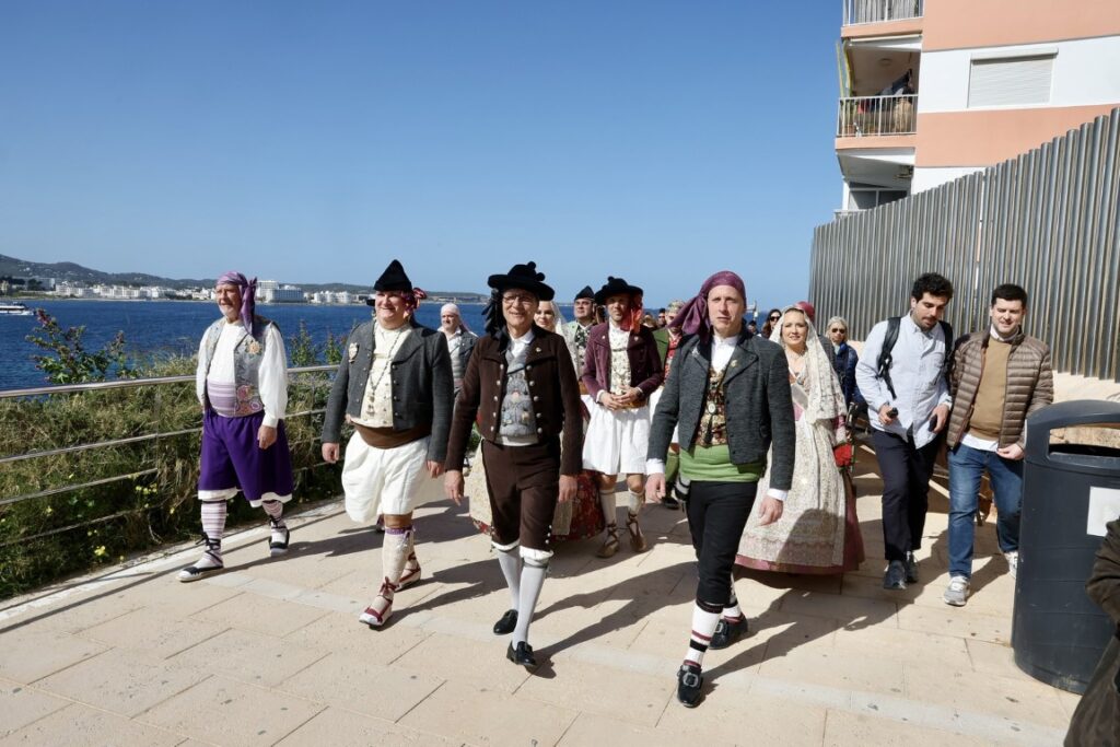fotografies de lofrena a Sant Antoni de Portmany 83 Mediana