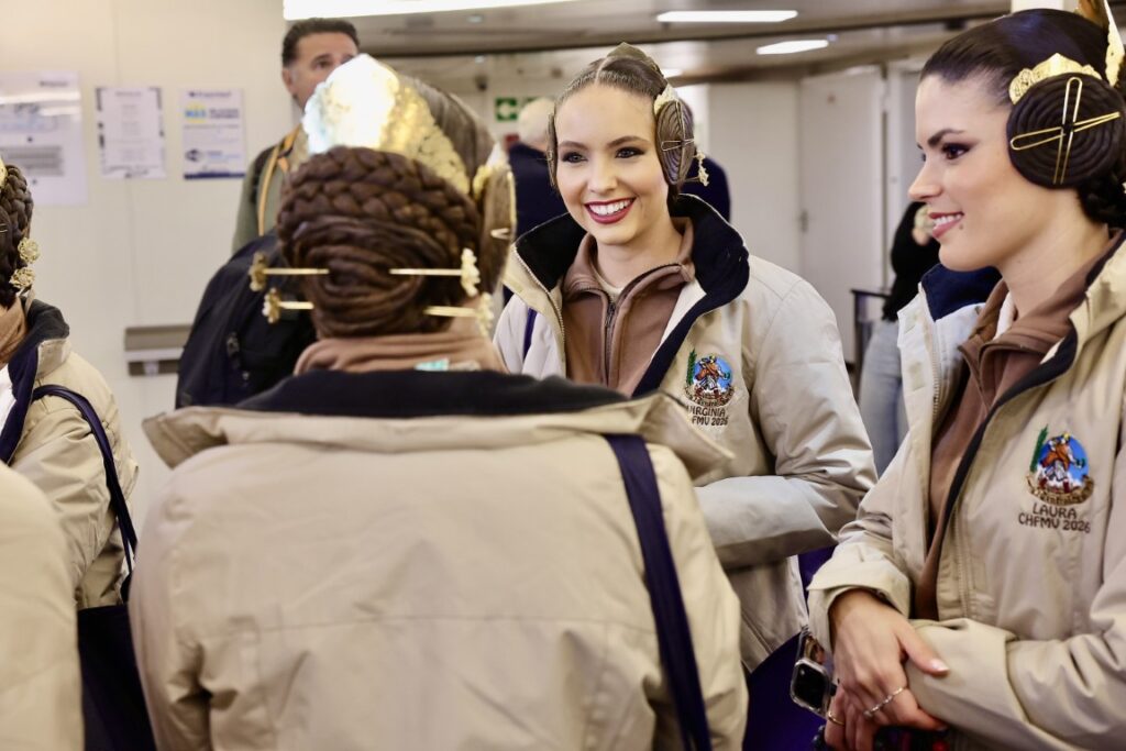 fotografies del Embarcament a Trasmed per al viatge a Eivissa 5 Mediana