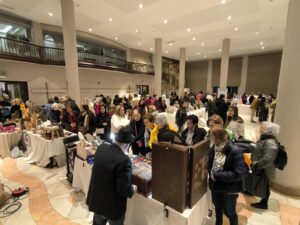 1 MERCADO ARTESANAL POR LA DANA EN EL ATENEO 2025