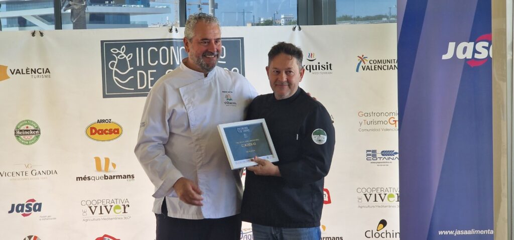 Casa Navarro de Almenara conquista La Marina y gana el II Concurso Nacional de Calderos de Arroz 40 Mediana