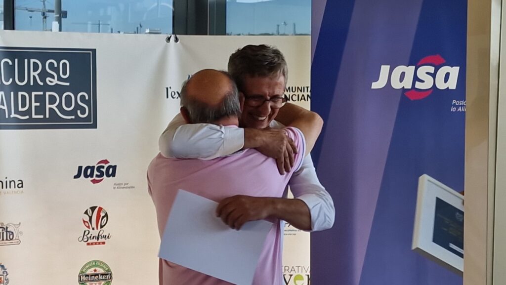 Casa Navarro de Almenara conquista La Marina y gana el II Concurso Nacional de Calderos de Arroz 52 Mediana