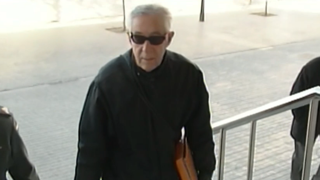 El anestesista que contagió hepatitis C a más de 275 pacientes: el caso real que aún estremece a España 6 El caso Maeso el anestesista que contagio hepatitis C a cientos de pacientes y marco uno de los mayores escandalos sanitarios en Espana 3