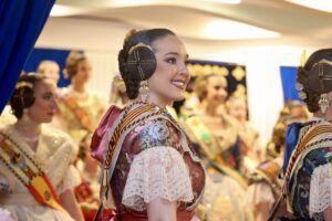 La Roqueta Arrancapins y la Federacion de fallas Centro celebran su exaltacion 38 Mediana